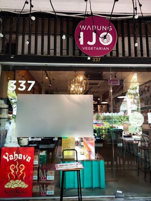 Warong ijo at Warung Ijo in Central Singapore
