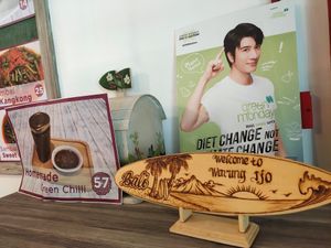 Welcome at Warung Ijo in Central Singapore