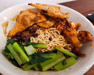 Bakmi ayam yummy at Warung Ijo in Central Singapore