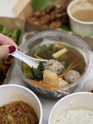 Bakso soup at Warung Ijo in Central Singapore