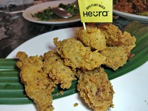 Heura vegetarian fried chicken (VFC) is very nice at Warung Ijo in Central Singapore