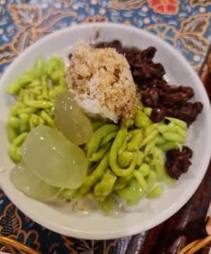 Chendol ~ 30/12/21 at Warung Ijo in Central Singapore