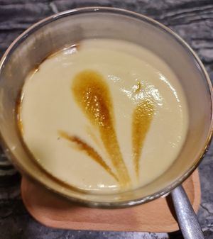 Avocado smoothie Drink ~ 29/6/22 at Warung Ijo in Central Singapore