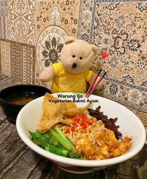 Bakmi Ayam  at Warung Ijo in Central Singapore