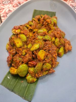 Petai ~ 5/12/23 at Warung Ijo in Central Singapore