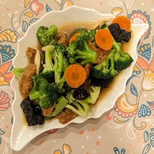 Vegan Broccoli Istimewa at Warung Ijo in Central Singapore