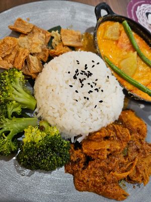 Ijo Rendang ~ 30/4/24 at Warung Ijo in Central Singapore
