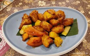 Jamur Assam Manis (Sweet & Sour Lion Mane Mushroom) at Warung Ijo in Central Singapore