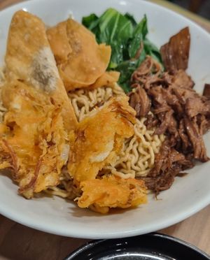 Kolomee at Warung Ijo in Central Singapore