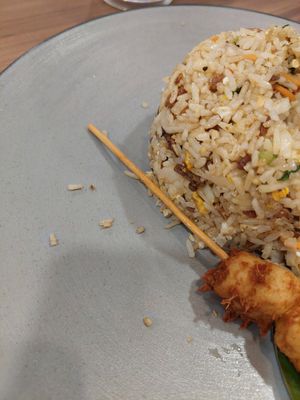 Kampung fried rice at Warung Ijo in Central Singapore