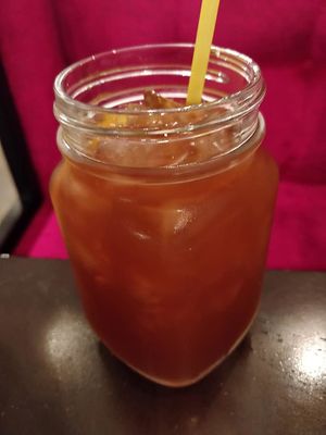 fresh iced lemon tea at Warung Ijo in Central Singapore