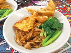 Kolo Mee at Warung Ijo in Central Singapore