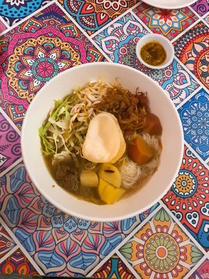Mee soto at Warung Ijo in Central Singapore