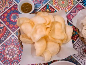 crackers at Warung Ijo in Central Singapore