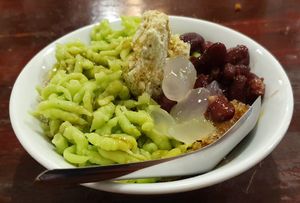 Cendol at Warung Ijo in Central Singapore