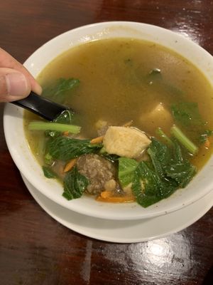 Bakso Soup at Warung Ijo in Central Singapore