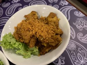 Ayam Penyet  at Warung Ijo in Central Singapore