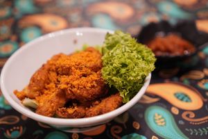 Ayam Penyet at Warung Ijo in Central Singapore