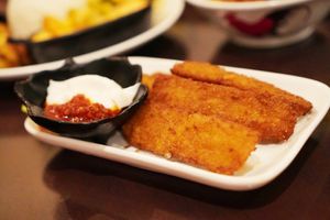 fried fish fillet at Warung Ijo in Central Singapore