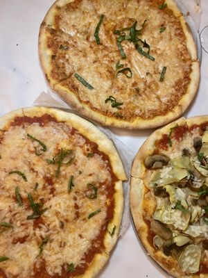 All vegan pizza options at Rini's in Elmsford