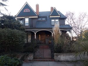 Hotel from outside at Dreamers by DW in Wilmington