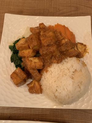 Tofu with peanut sauce at The ThongLor Thai Restaurant in San Francisco
