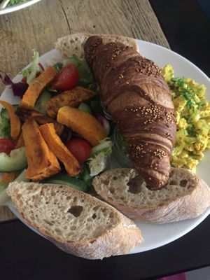 Vegan breakfast  at Fitagain in Krakow