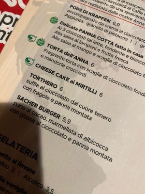 2 dolci vegan at Hero in Predazzo