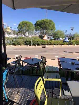 Outside   at Version Originale in Porto-vecchio