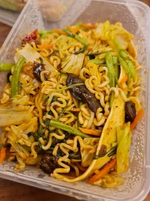 Mala Fried Noodle ~ 26/11/21 at SHU Vegetarian 蔬方斋 - Toa Payoh in Central Singapore