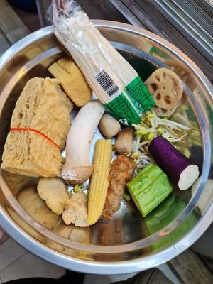 $13.60 Mala Hotpot  ~ 21/3/22 ~ 观音诞 ~ Long Q at SHU Vegetarian 蔬方斋 - Toa Payoh in Central Singapore