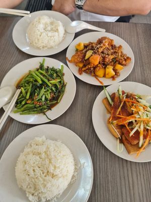 $26.40 ~ 12/9/22 at SHU Vegetarian 蔬方斋 - Toa Payoh in Central Singapore