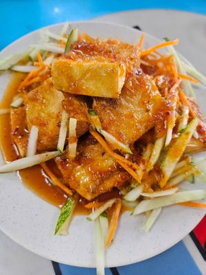 Thai Style Tofu ~ 8/12/23 at SHU Vegetarian 蔬方斋 - Toa Payoh in Central Singapore