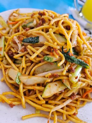 Mee Goreng ~ 5/4/24 at SHU Vegetarian 蔬方斋 - Toa Payoh in Central Singapore