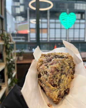Chocolate-raspberry scone 😍  at Leaves House || in Montreal