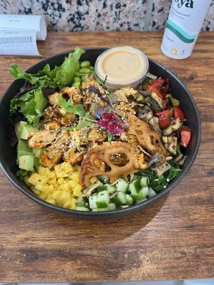   at Leaves House || in Montreal