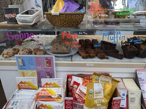 Pastries at Leaves House || in Montreal