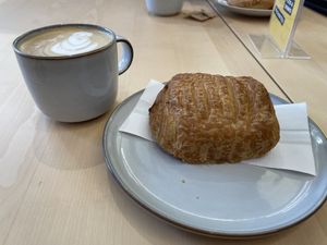   at Leaves House || in Montreal