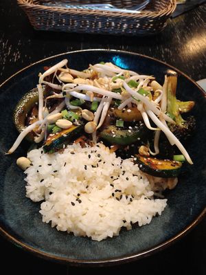 sechuan chicken at Bracka 20 in Warsaw