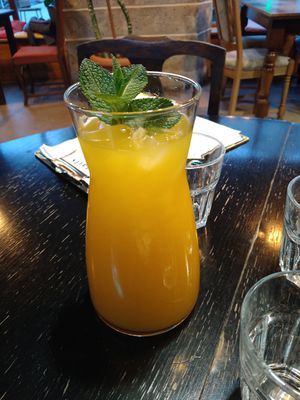 lemonade pitcher at Bracka 20 in Warsaw