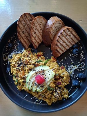 Tofu scramble. at Schön Klar  in Mannheim