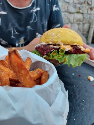 Veggie burger & sweet potato fries at Urban & Veggie in Dubrovnik