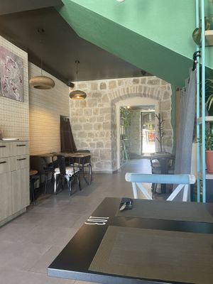 Weg zur Terrasse  at Urban & Veggie in Dubrovnik