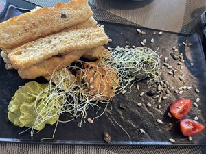 3 spreads   at Urban & Veggie in Dubrovnik