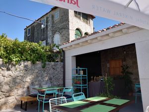 The outdoor seating area at Urban & Veggie in Dubrovnik