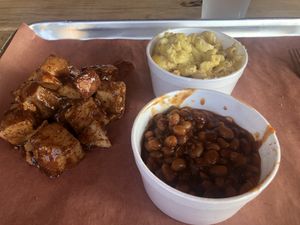 Tofu burnt ends platter  at Smokee Mo's St Louis BBQ in St Louis
