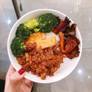 Impossible lu fou fan (impossible minced meat rice) at Boufe in Central Singapore