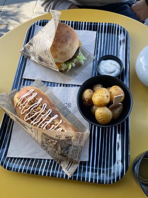 Hot Dog 🌭 and Cheeseburger 🍔 at Not Dog in Nice