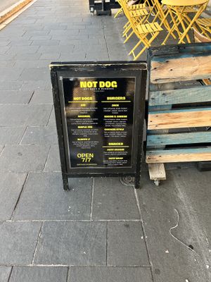 Menue  at Not Dog in Nice