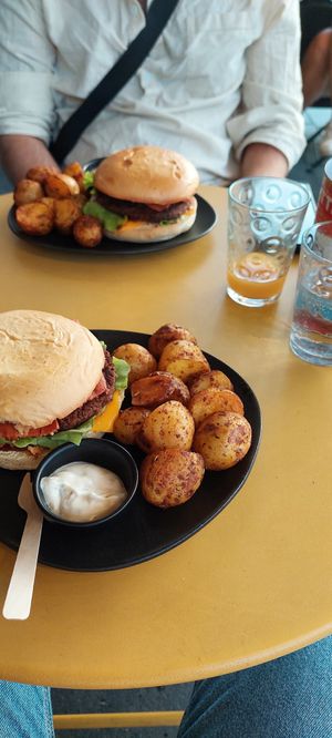 Bacon & Cheese burger with potatoes at Not Dog in Nice